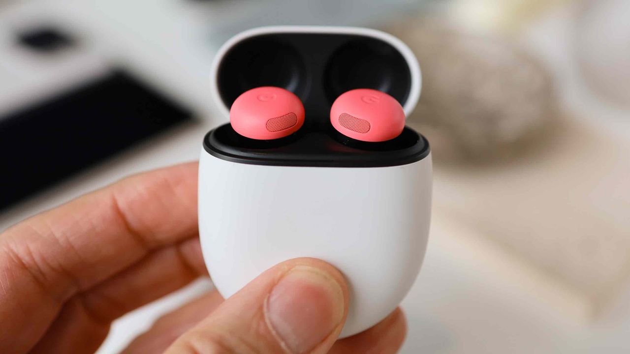  It looks as though Google's fresh new Pixel 10 color will reach the Pixel Buds Pro 2 as well 